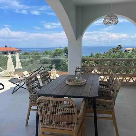 Villa Daphne Planos